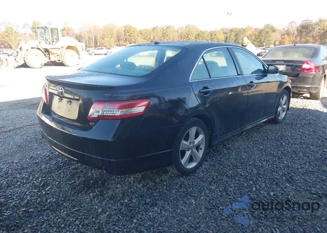 2010 Toyota Camry Se z USA, uszkodzony, nr VIN 4T1BF3EK9AU079645